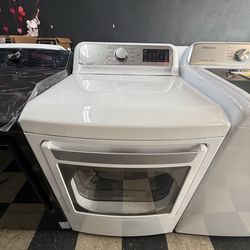 LG Gas Dryer in White 🌺