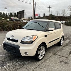 2010 KIA SOUL !
