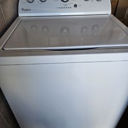 Washer/Dryer Set Like New