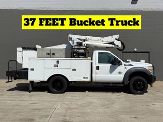 2012 Ford F-550 Chassis