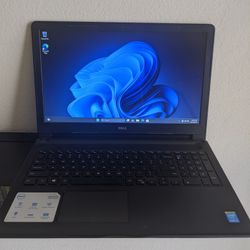 Working Fine DELL INSPIRON 15 15.6" SCREEN 8GB RAM INTEL WINDOWS 11 LAPTOP NOTEBOOK  AND CHARGER