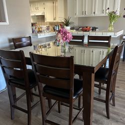 Kitchen Table 