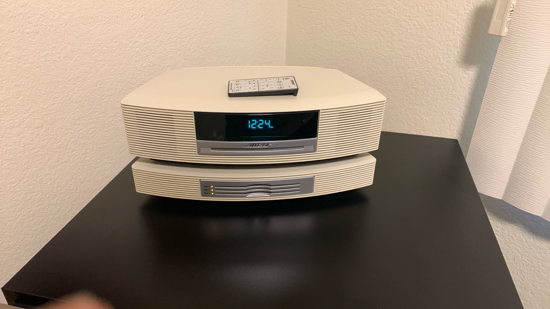 Bose Radio W/cd Deck And Remote