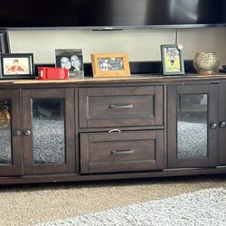 Entertainment center 72 x25x18