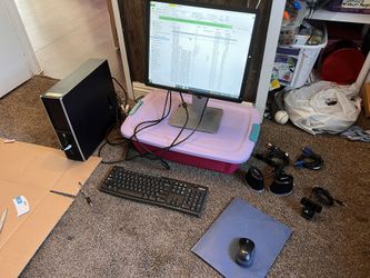 Pc With Two Screens, Keyboard, Mouse And Speakers