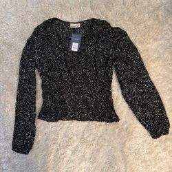 black & white long sleeve blouse