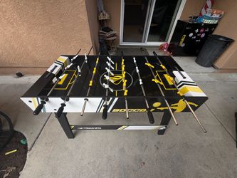 Kids soccer table asking $50 size 4 ft long x 2 ft wide x 31” top