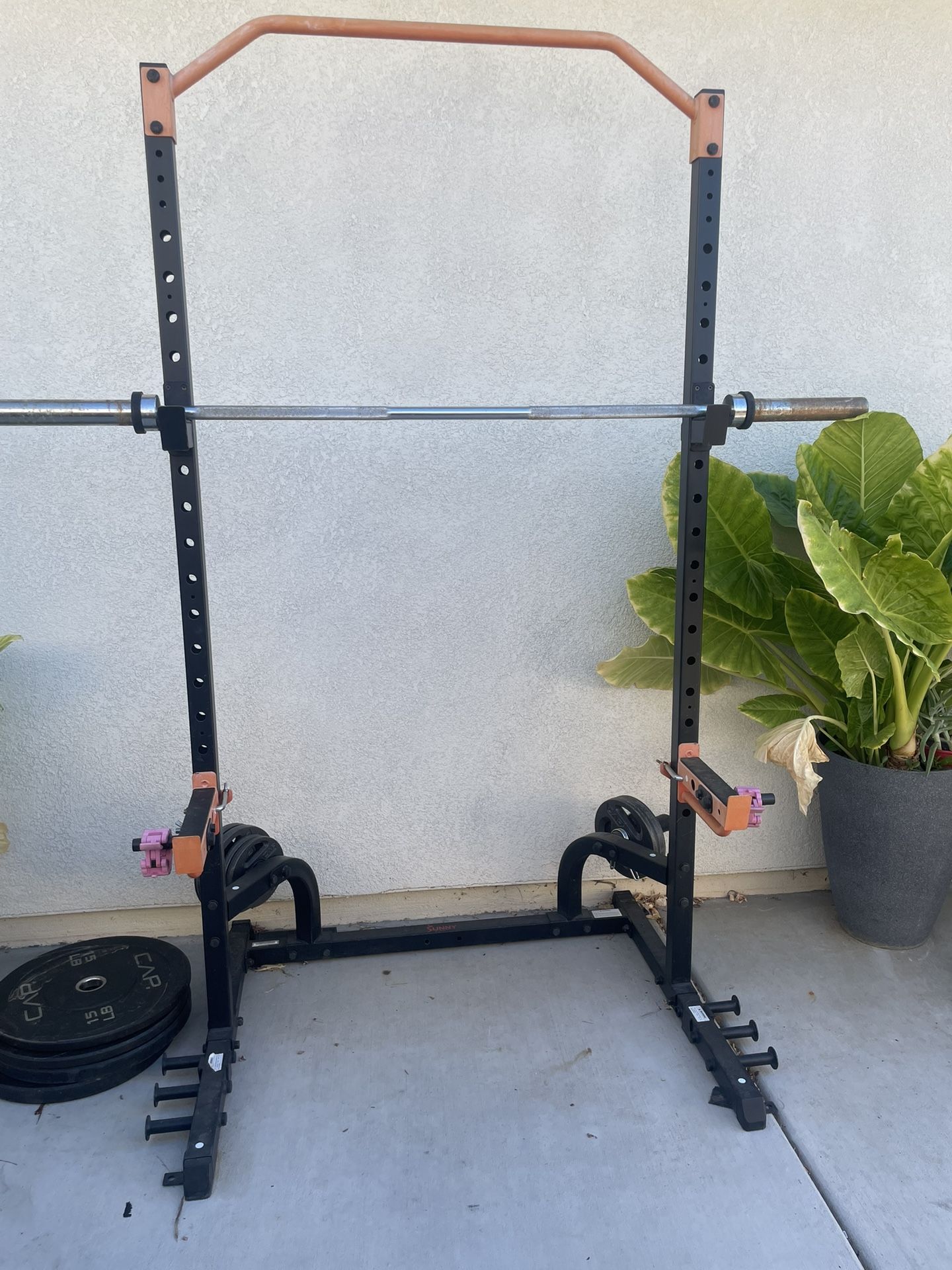 $150 Squat Rack And Barbell (no Weights)