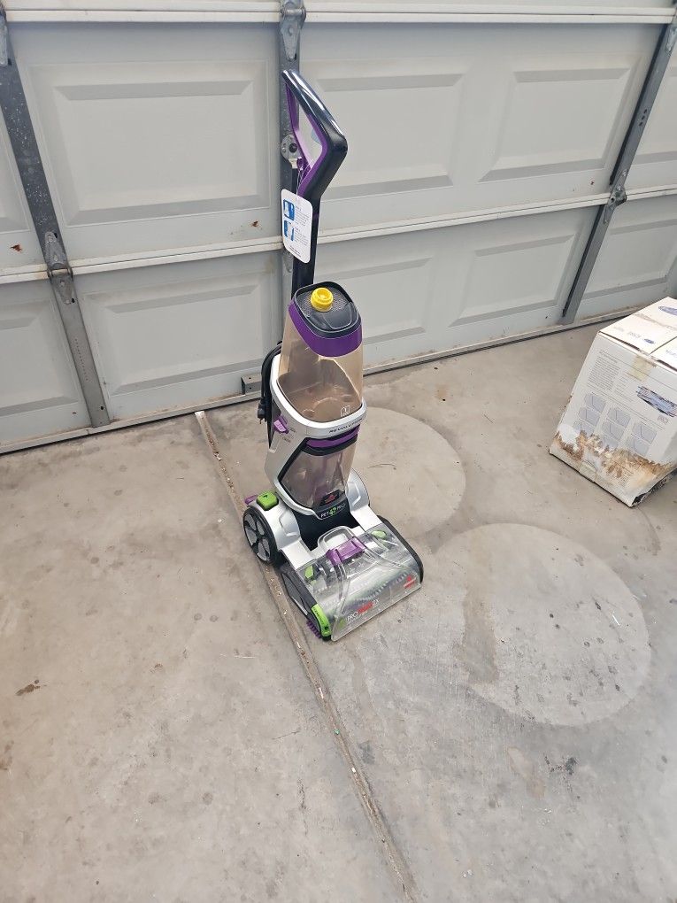 Bissell Proheat Carpet Cleaner