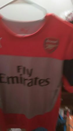 Fly Emirates soccer T