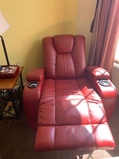 Leather recliner