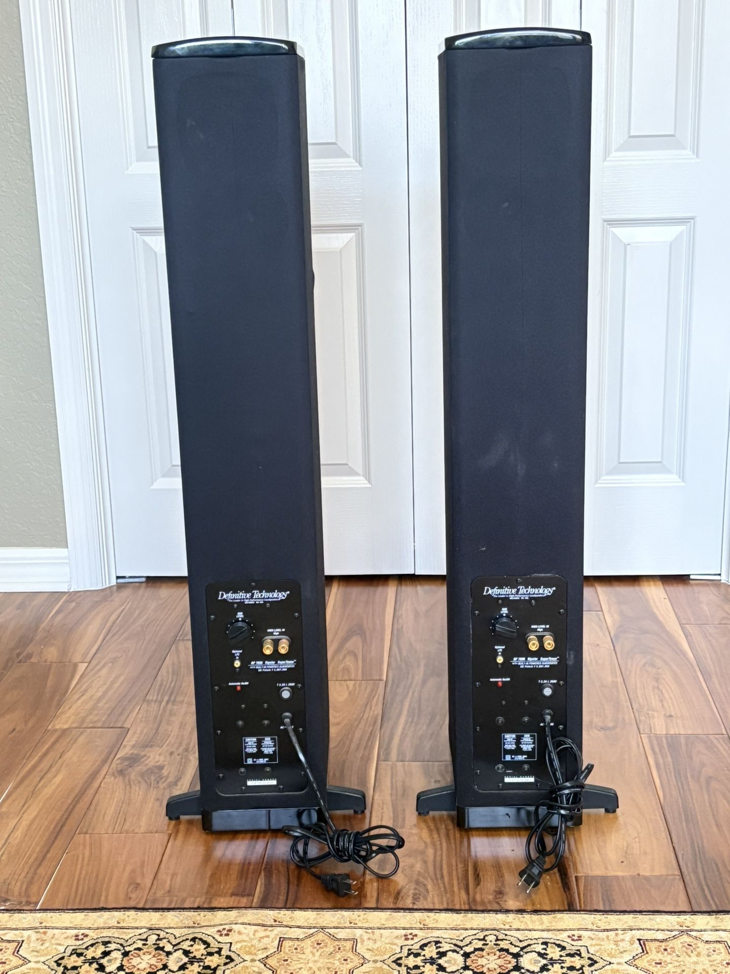 Definitive Technologies BP 7006 Bipolar Tower Speakers