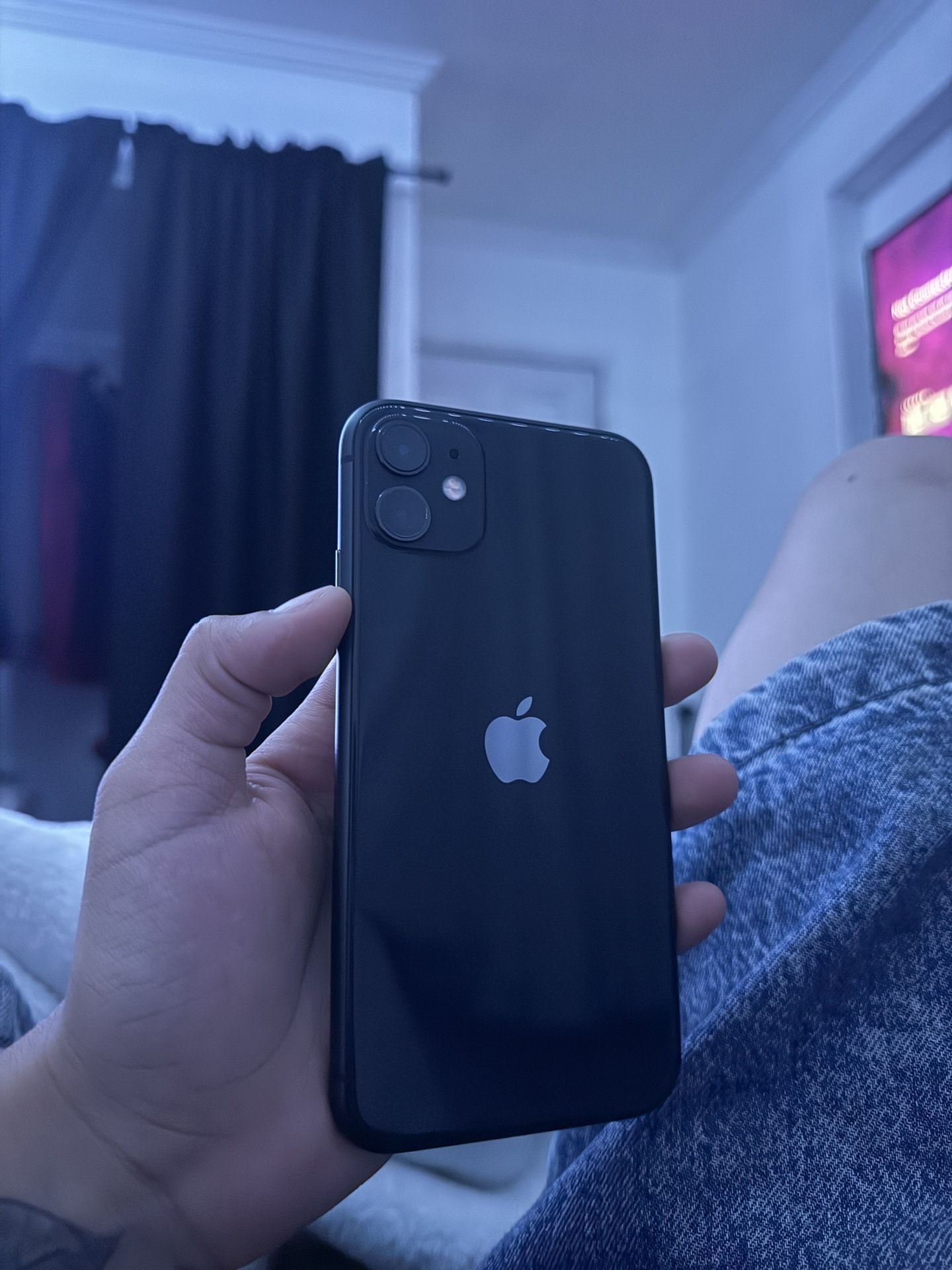 iPhone 11 Unlocked
