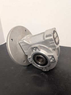 New Grove Gear Bravo Part# W(contact info removed) ME Worm Gear Speed Reducer Flange Mount