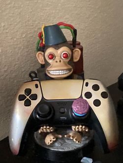 Ps5 Scuff controller with monkey bomb artifact