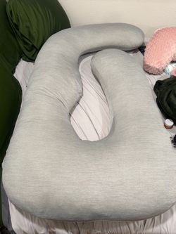 Momcozy cooling maternity pillow