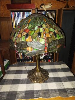 Meyda Tiffany Hanging Head Dragonfly Stained Glass Lampshade
