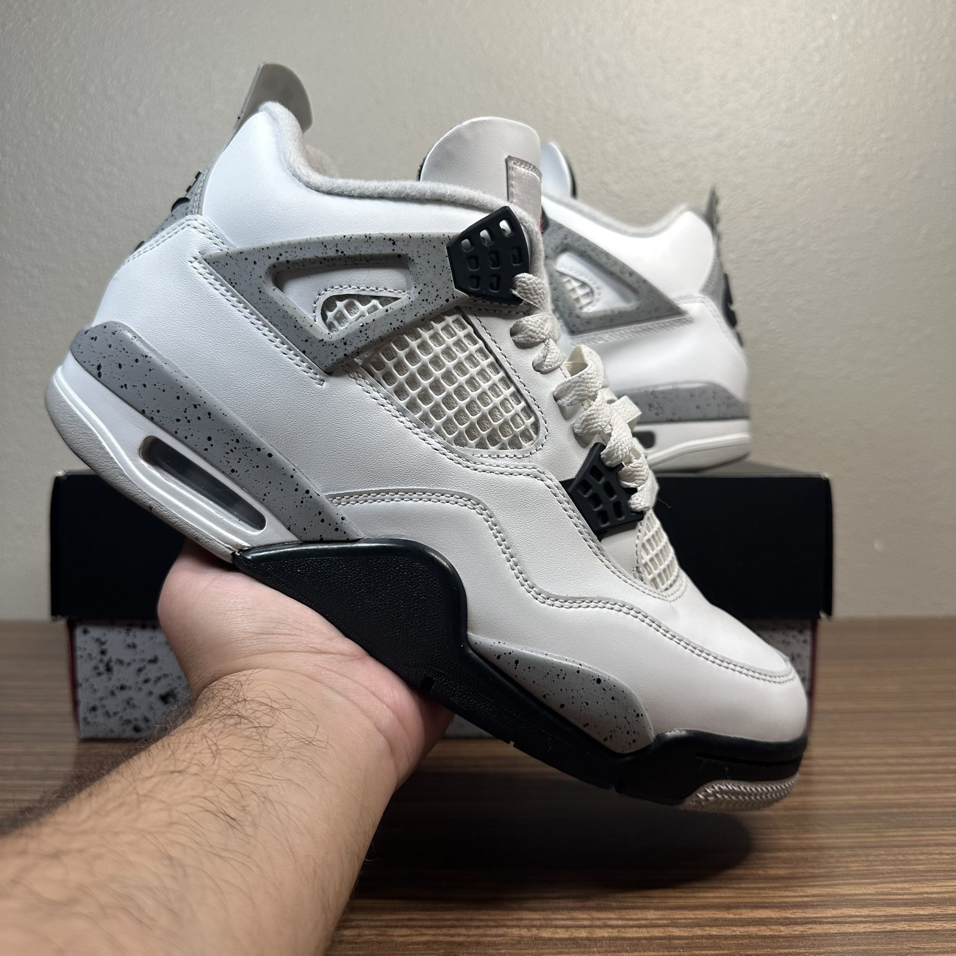 Jordan 4 White Cement 