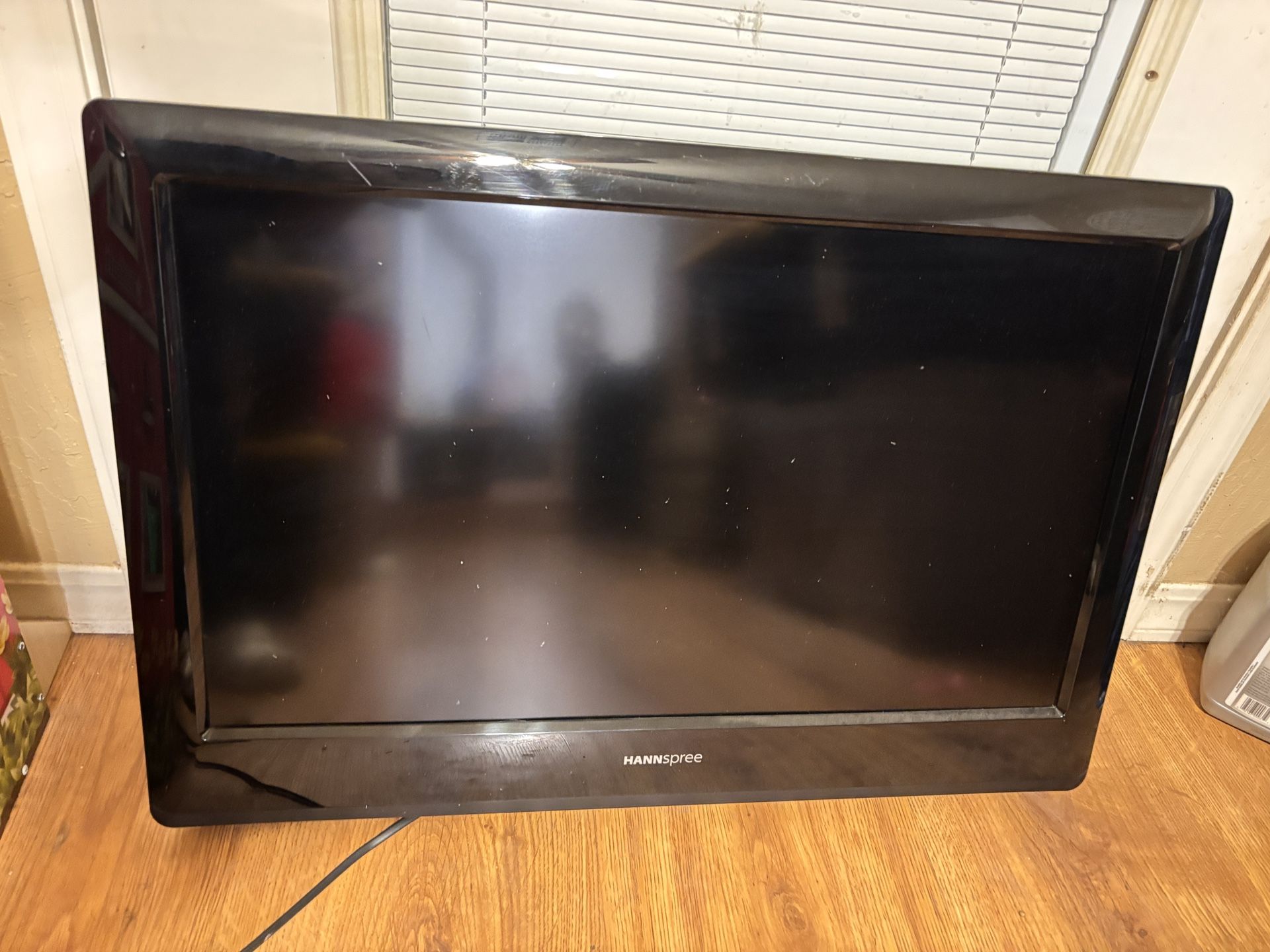 Hannspree 35in Tv