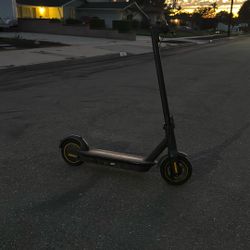 Ninebot Kick scooter Max G30p