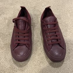 Women’s Converse 8.5
