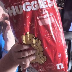 Huggies Diapers For Newborn And Wipes