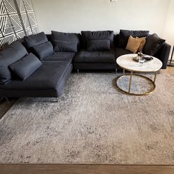 Moving Sale – Everything in the Photo is for Sale! 🏡