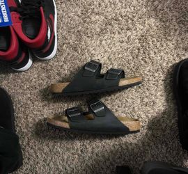 Men’s 10 Birkenstock Arizona Black w/box