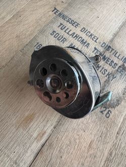 Vintage BOSTON KS Pencil Sharpener