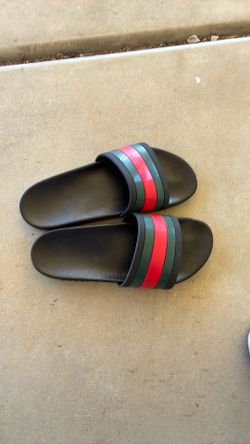 Flip flops used