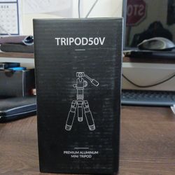 TRIPOD50V