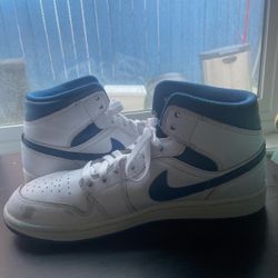 Size 10 - Air Jordan 1 Mid Industrial Blue