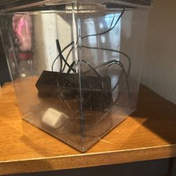 1 Gallon Plastic Fish Tank 