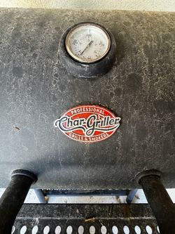 Char-Griller Professional Charcoal Grill