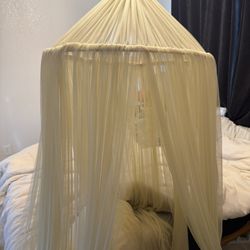 Tulle Bed Canopy 