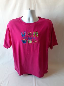 SGS women's embroidered short sleeve top size L