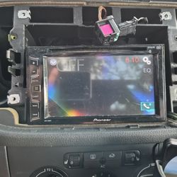 pioneer touch screen bluetooth DVD radio 