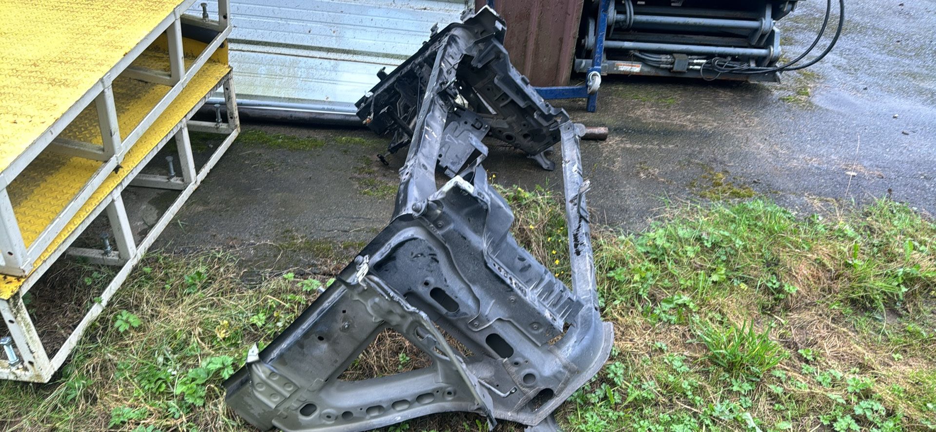 L5p 2020 Chevy Core Support Radiator Exhaust Cat