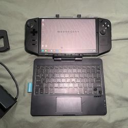 Lenovo Legion GO 8.8 (2TB SSD AMD Ryzen Z1 Extreme 3.3GHz 16GB RAM) Gaming