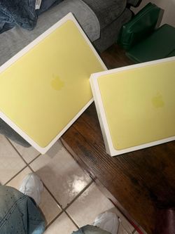MacBook Neo (unopened)