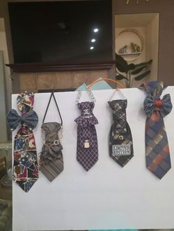Women's ties