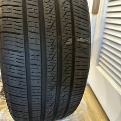 Pirelli P-Zero Run-Flat Tire 225/40 R19 – Like New