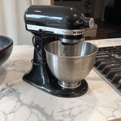 Kitchen aid mixer