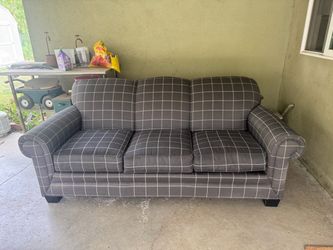 Gray Plaid 3-Seat Sofa / Couch
