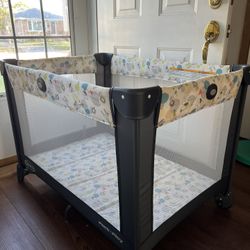 Playpen Playard Brand New