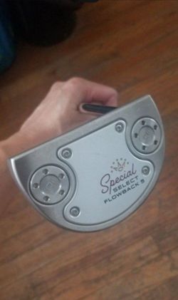 Mint Condition Like New  ! SCOTTY CAMERON Special Select FLOWBACK 5 GOLF PUTTER 34 Inch Super Stroke Golf Grip