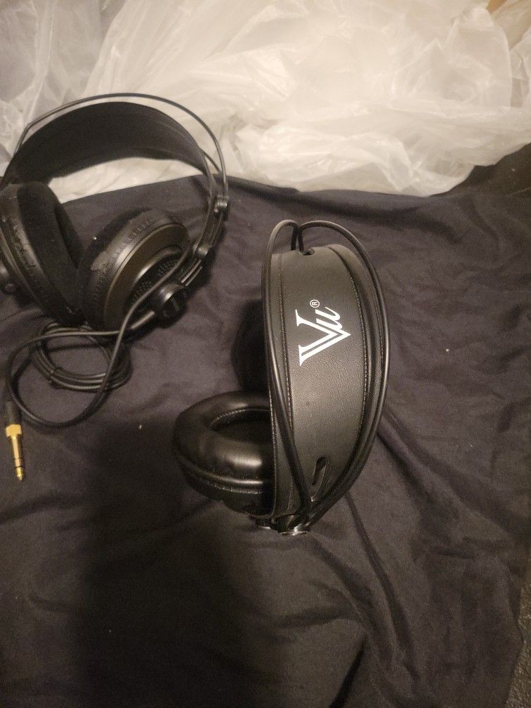 VU headphones