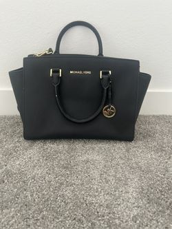 Micheal Kors Bag