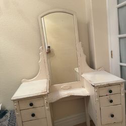 White Antique Vanity 