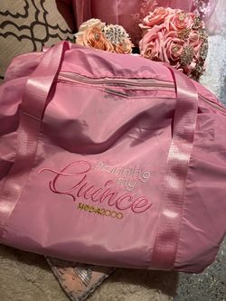 moda2000 pink duffle bag